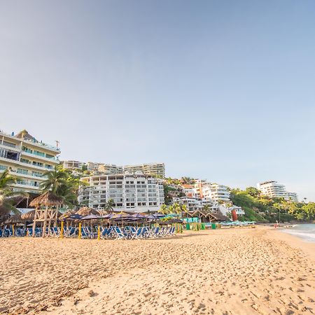 Blue Chairs Beachfront Resort Puerto Vallarta - Adults Only Exteriör bild