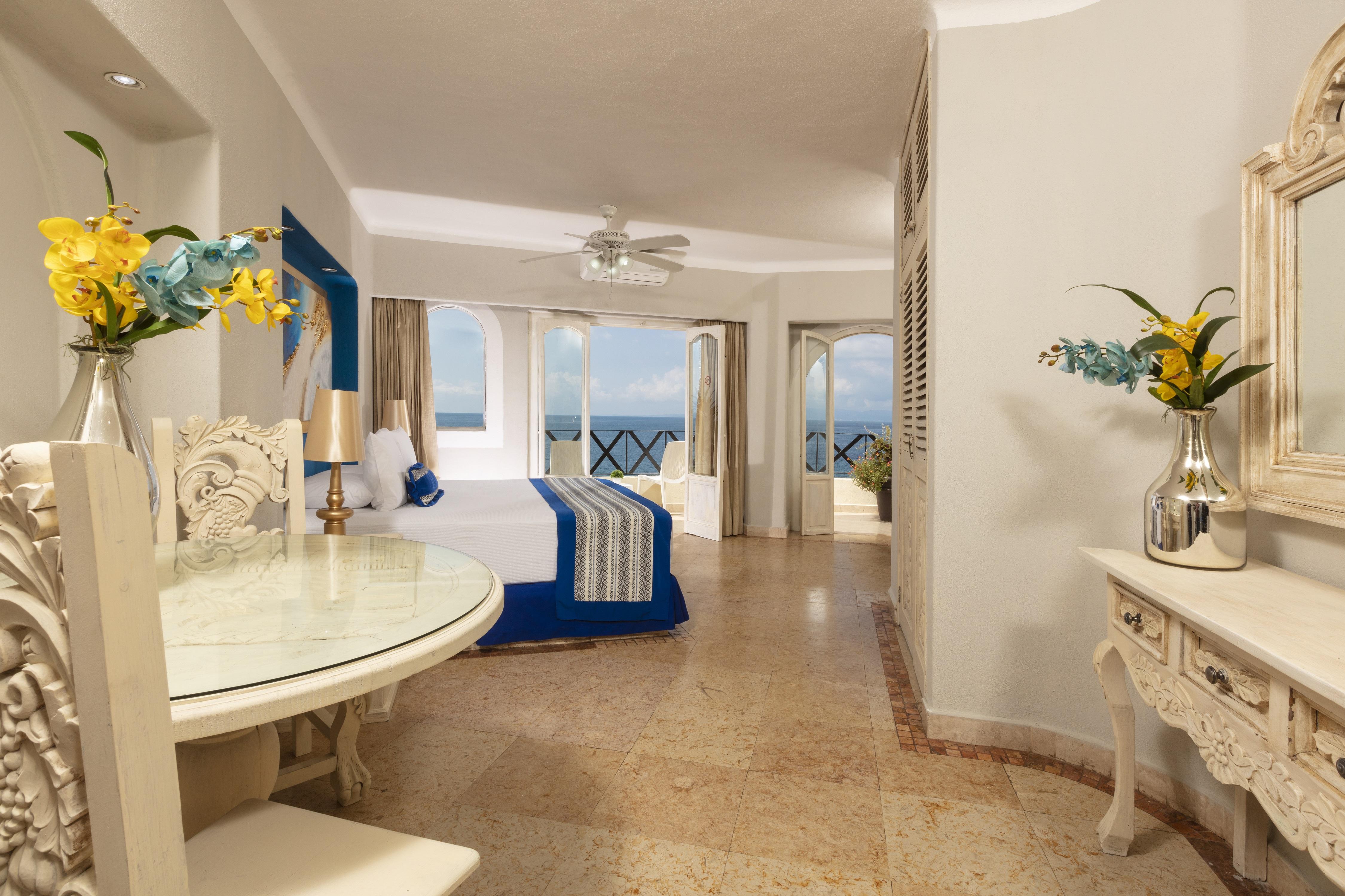 Blue Chairs Beachfront Resort Puerto Vallarta - Adults Only Exteriör bild